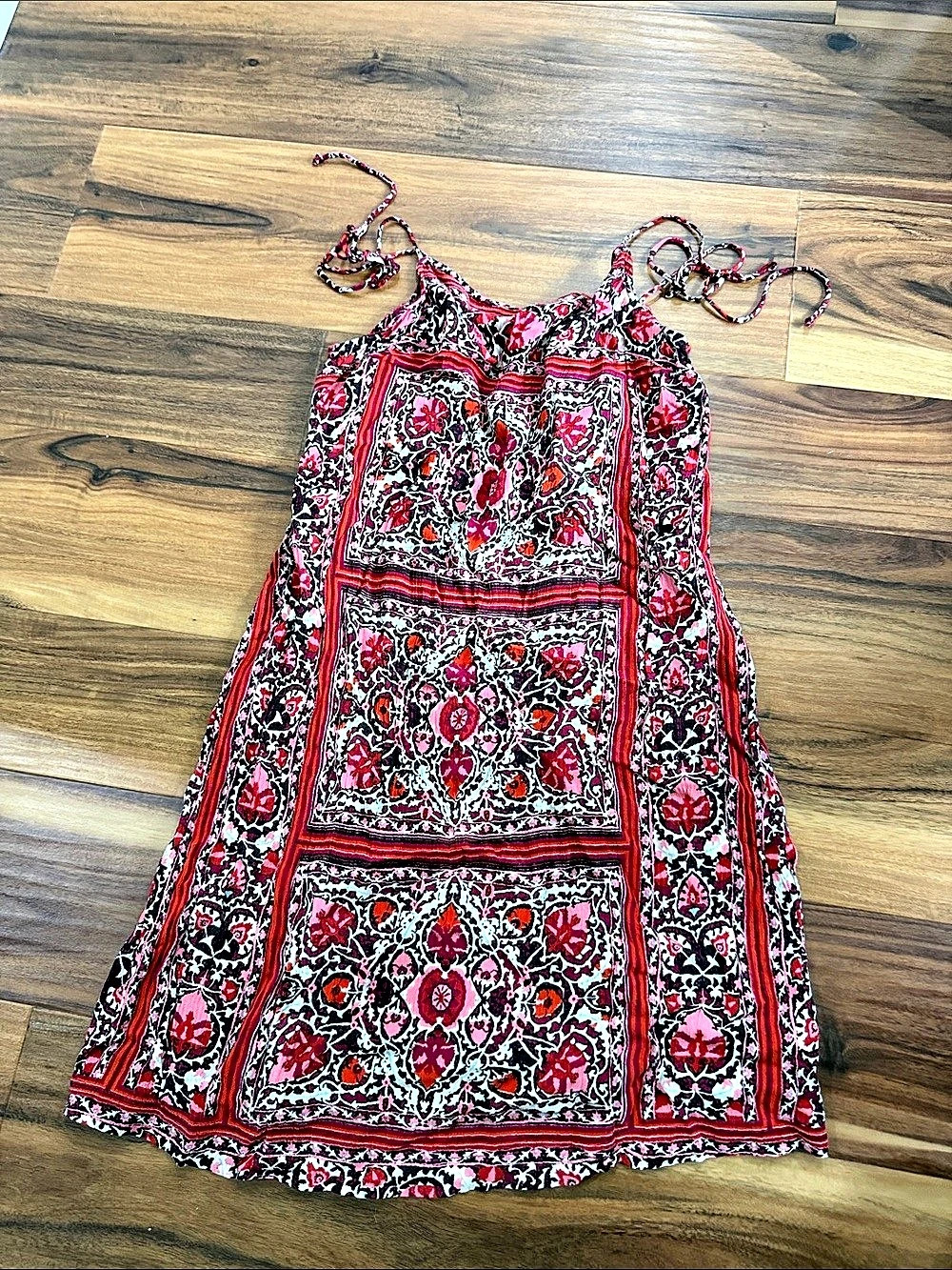 Billabong Floral Mini Dress in Red & Pink Size Large